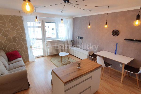 2 bedroom with open-plan kitchen flat to rent, 56 m², Labská kotlina, Hradec Králové