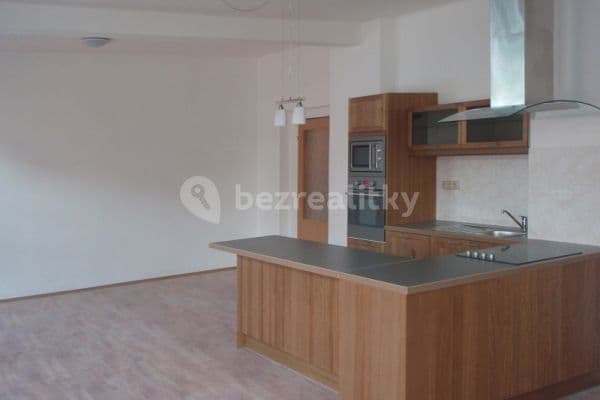 2 bedroom with open-plan kitchen flat to rent, 93 m², Jiráskova, Litvínov