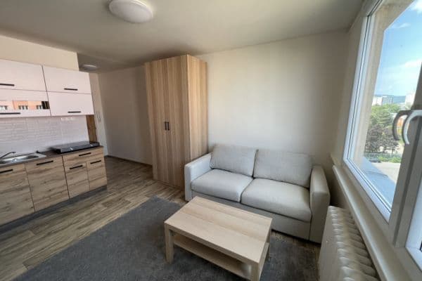 Studio flat to rent, 21 m², Ladova, Ústí nad Labem Studio flat to rent, 21 m², Ladova, Ústí nad Labem