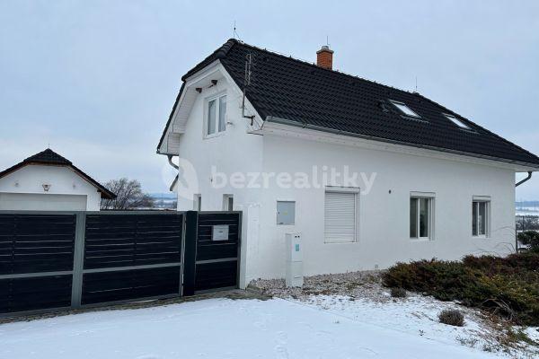 house for sale, 185 m², Vykáň