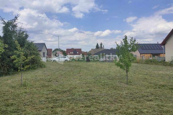 plot for sale, 796 m², V Zahradách, Rynholec
