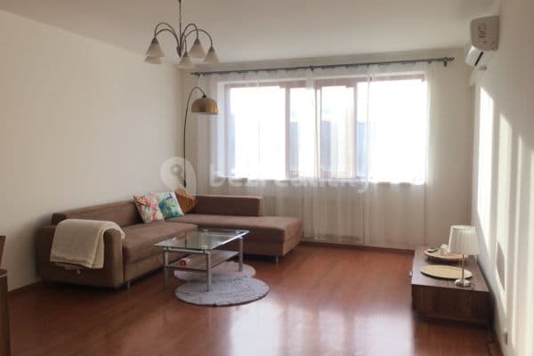 1 bedroom with open-plan kitchen flat to rent, 70 m², Nová kolonie, Praha 1 bedroom with open-plan kitchen flat to rent, 70 m², Nová kolonie, Praha