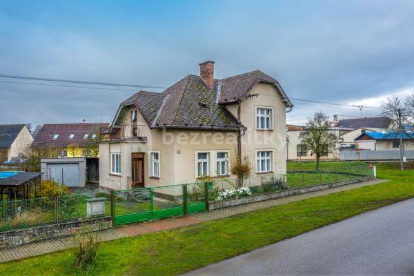 house for sale, 110 m², Tyršova, 