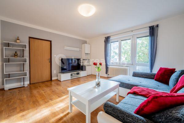 3 bedroom flat to rent, 61 m², Za Universitou, Dobruška, Královéhradecký Region
