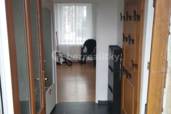 3 bedroom flat to rent, 113 m², Senožaty
