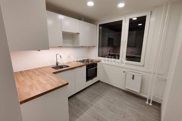 2 bedroom flat to rent, 63 m², Benešovská, Kladno