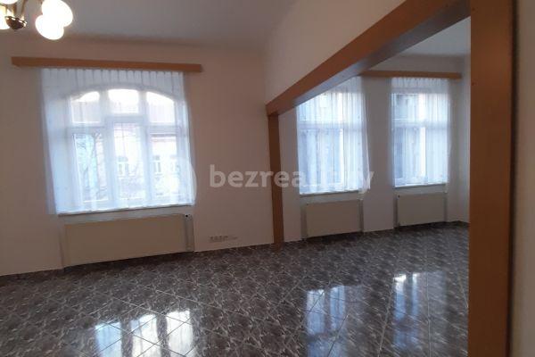 3 bedroom flat to rent, 96 m², Šaldova, Hlavní město Praha
