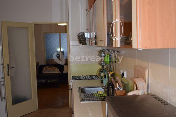 3 bedroom flat to rent, 64 m², Dunajevského, Brno