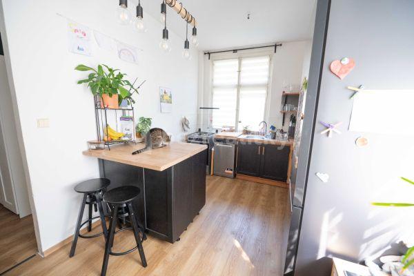 3 bedroom flat to rent, 92 m², Husova, Liberec