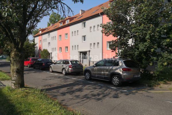 2 bedroom flat for sale, 58 m², Tvrdého, Prague, Prague