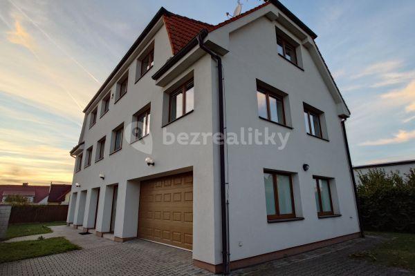 house to rent, 305 m², Klokotská, Hlavní město Praha
