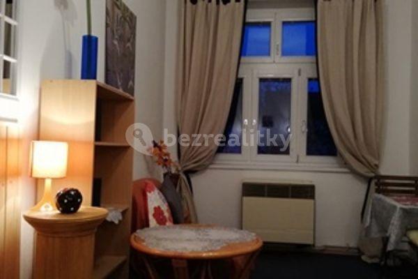 2 bedroom with open-plan kitchen flat to rent, 70 m², Slovinská, Hlavní město Praha