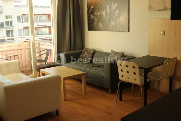 1 bedroom with open-plan kitchen flat to rent, 36 m², Pavla Beneše, Hlavní město Praha