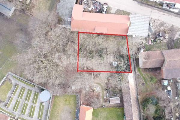 plot for sale, 710 m², Na Humnech, 