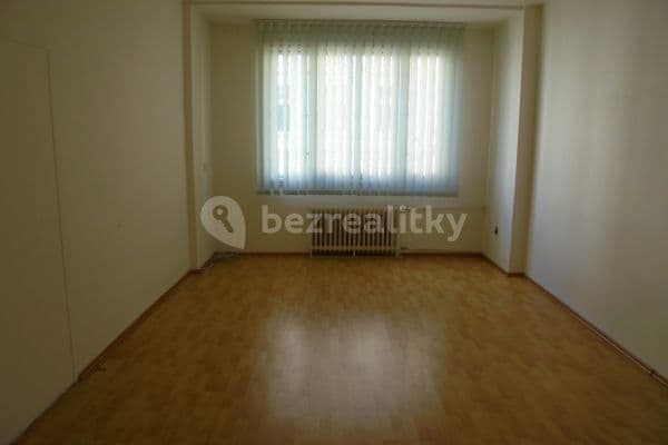 3 bedroom flat to rent, 105 m², Za Poříčskou bránou, Hlavní město Praha