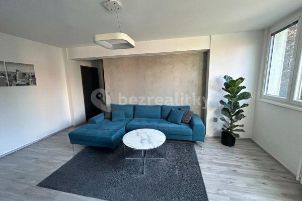 3 bedroom flat to rent, 72 m², Puškinská, Kutná Hora