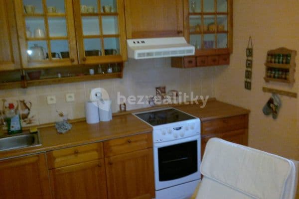 Small studio flat to rent, 16 m², Hejtmanská, Praha Small studio flat to rent, 16 m², Hejtmanská, Praha
