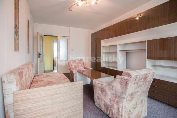 3 bedroom flat for sale, 77 m², Bezručova, 