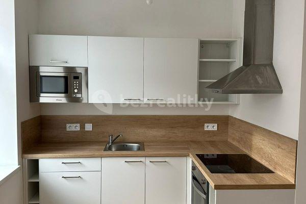 Studio flat to rent, 33 m², Pod Valy, Kutná Hora, Středočeský Region