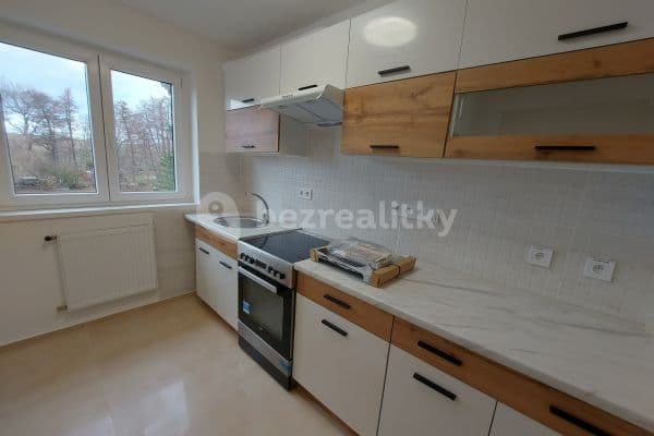 3 bedroom flat to rent, 60 m², Slaný
