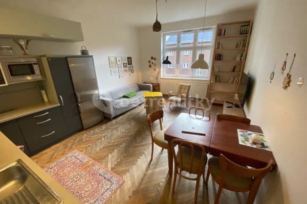 2 bedroom with open-plan kitchen flat to rent, 77 m², Ostrava, Moravskoslezský Region