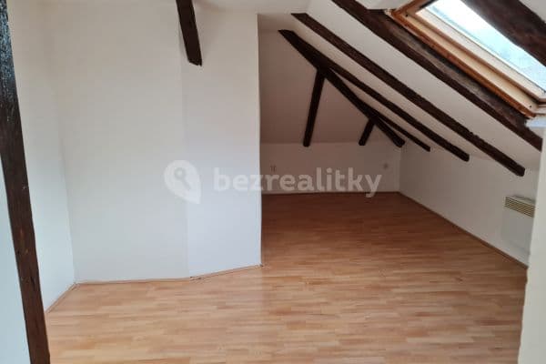 1 bedroom with open-plan kitchen flat to rent, 51 m², Vesecká, Liberec