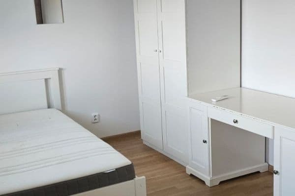 Small studio flat to rent, 22 m², Kamýcká, Praha Small studio flat to rent, 22 m², Kamýcká, Praha