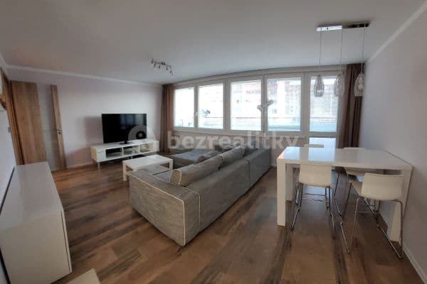3 bedroom flat for sale, 76 m², Mariánská, Praha