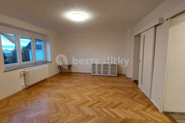 2 bedroom flat to rent, 57 m², U Třetí baterie, Praha