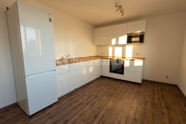 3 bedroom flat to rent, 74 m², Hostivická, Praha