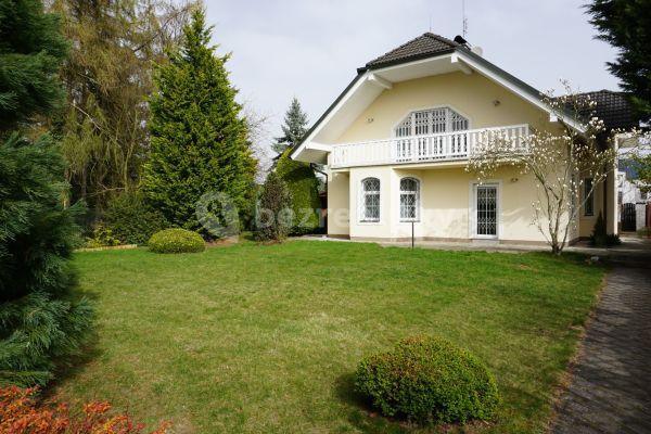 house for sale, 189 m², Doksy