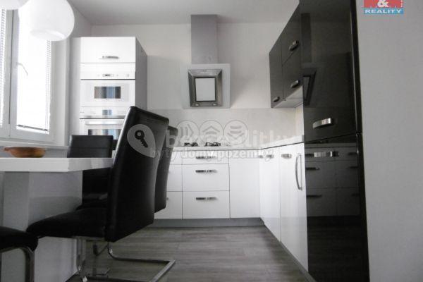 3 bedroom flat for sale, 76 m², Kamenná, 