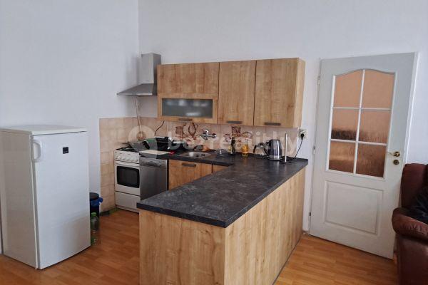 2 bedroom with open-plan kitchen flat to rent, 78 m², Tyršova, Hlavní město Praha