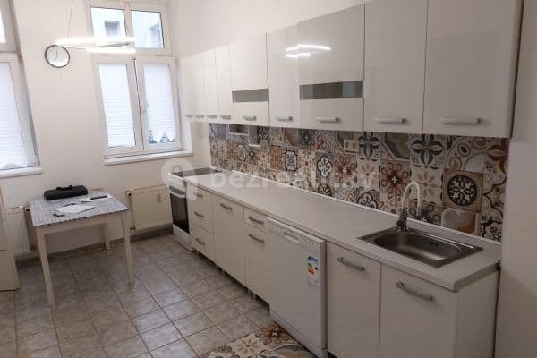 1 bedroom with open-plan kitchen flat to rent, 63 m², Moravská, Karlovy Vary, Karlovarský Region