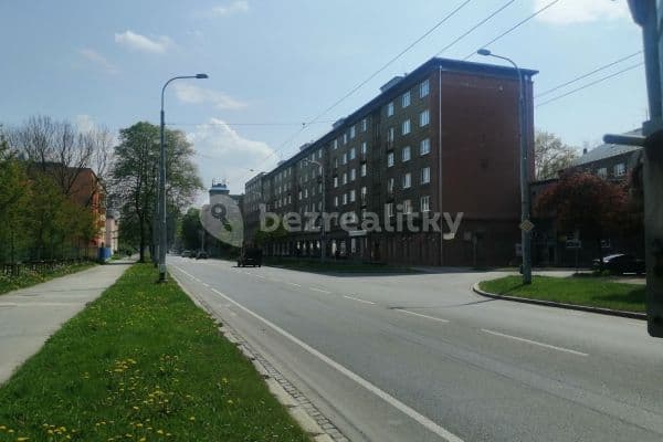 non-residential property to rent, 27 m², Sokolská třída, 