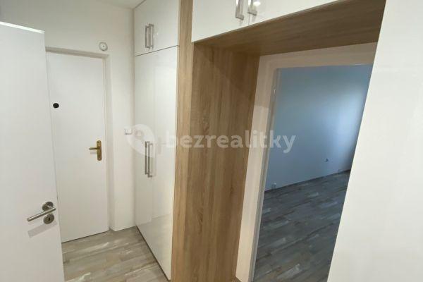 2 bedroom flat to rent, 56 m², Průmyslová, Uherské Hradiště, Zlínský Region