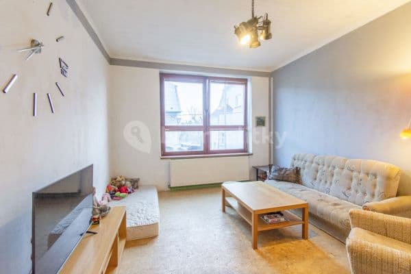 4 bedroom flat for sale, 96 m², Bezručova, 