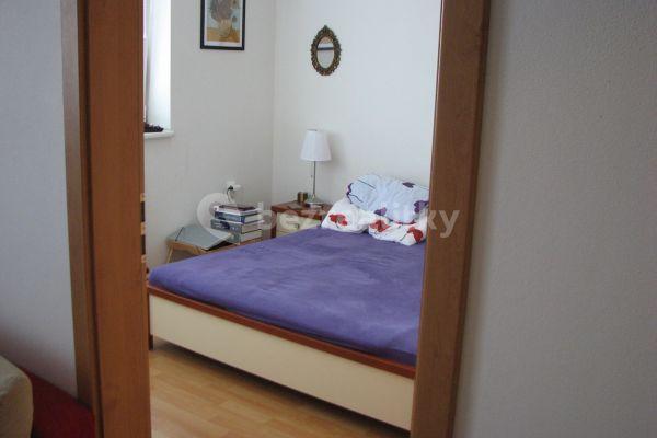 2 bedroom flat to rent, 40 m², Píniová, Bratislava
