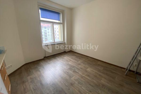 Small studio flat to rent, 24 m², Orelská, Hlavní město Praha