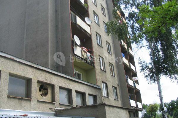 3 bedroom flat to rent, 69 m², Komenského, Chuchelná