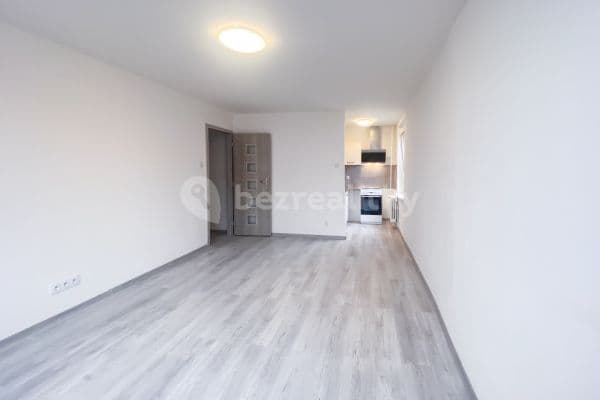 1 bedroom with open-plan kitchen flat for sale, 41 m², Josefa Ševčíka, 