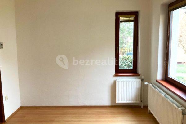 2 bedroom flat to rent, 51 m², Hornokrčská, Prague, Prague