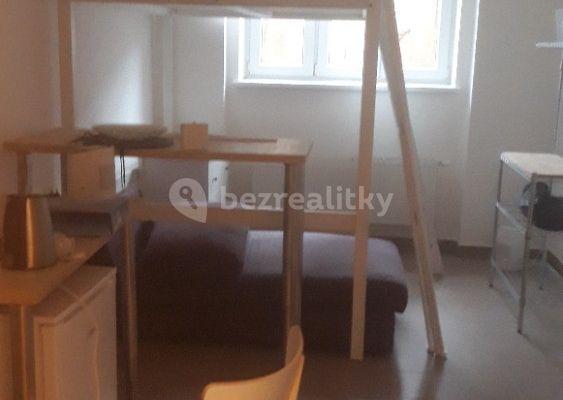 Small studio flat to rent, 20 m², Nad Vodovodem, Hlavní město Praha