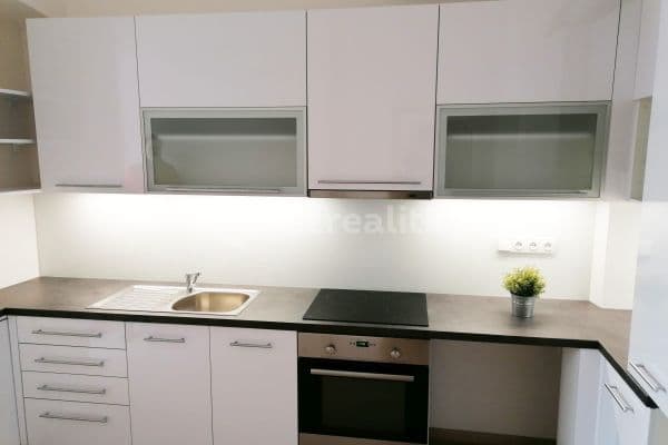 1 bedroom flat to rent, 37 m², Novobranská, Brno 1 bedroom flat to rent, 37 m², Novobranská, Brno