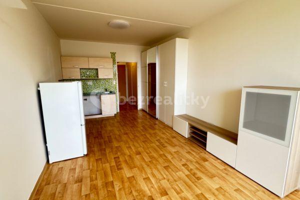 Studio flat to rent, 32 m², Kavaleristů, Olomouc