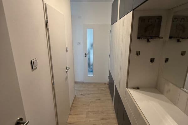 2 bedroom flat to rent, 54 m², Stavbařů, Pardubice 2 bedroom flat to rent, 54 m², Stavbařů, Pardubice