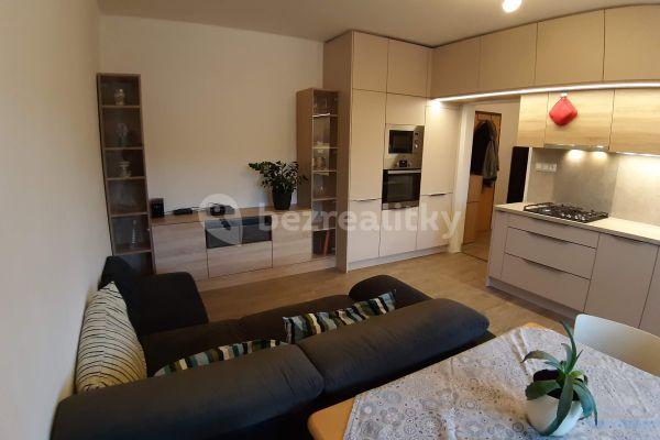 2 bedroom flat to rent, 39 m², Pavla Horova, Devínska Nová Ves