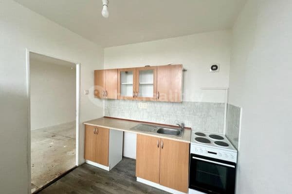 4 bedroom flat for sale, 78 m², Větrná, 