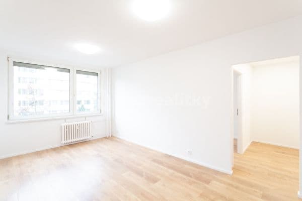 1 bedroom with open-plan kitchen flat for sale, 44 m², Ratibořská, Hlavní město Praha