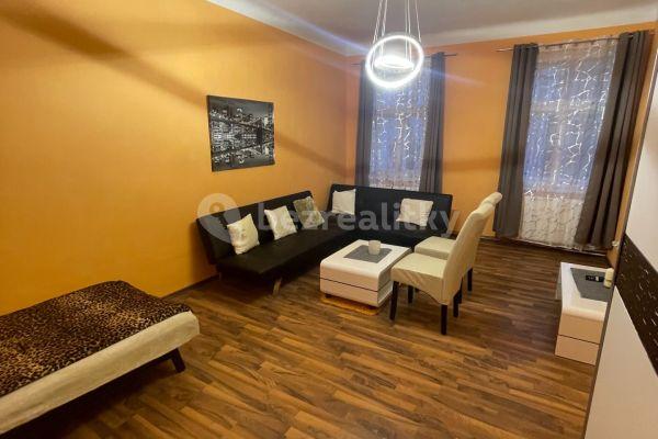 3 bedroom flat to rent, 80 m², Voroněžská, Praha
